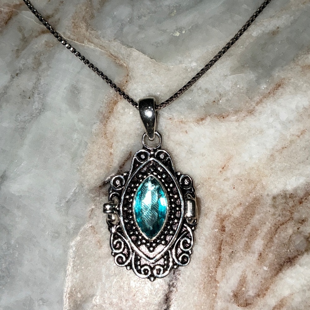 #47. "SECRET COMPARTMENT" IMPORTED SILVER PLATE BLUE TOPAZ PENDANT 20" BOX CHAIN